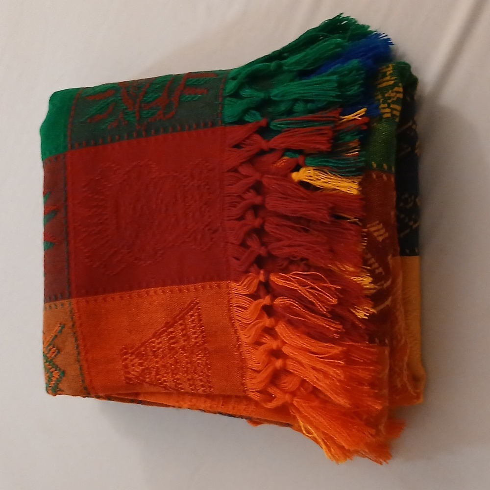 Colorblock Aztec Throw/ Tablecloth